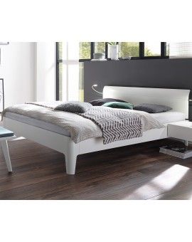 Teaser Foto HASENA Fine Line Bett Syma 18 Füße Xylo weiß deckend 140x200